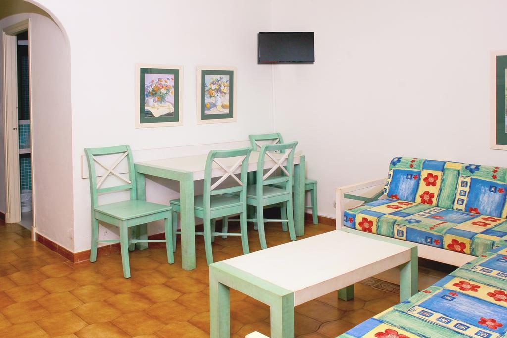 Apartamentos Son Bou Gardens By Menorcarentals Номер фото