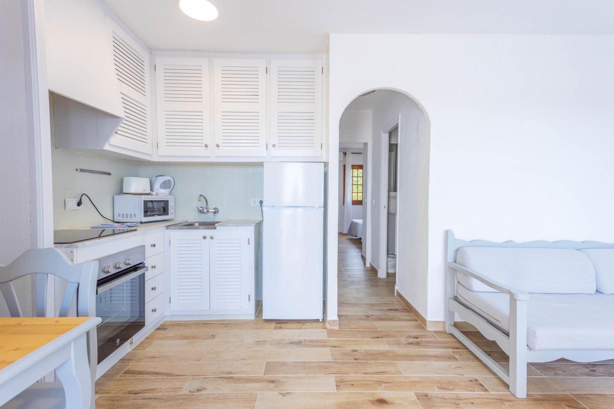 Apartamentos Son Bou Gardens By Menorcarentals Екстер'єр фото