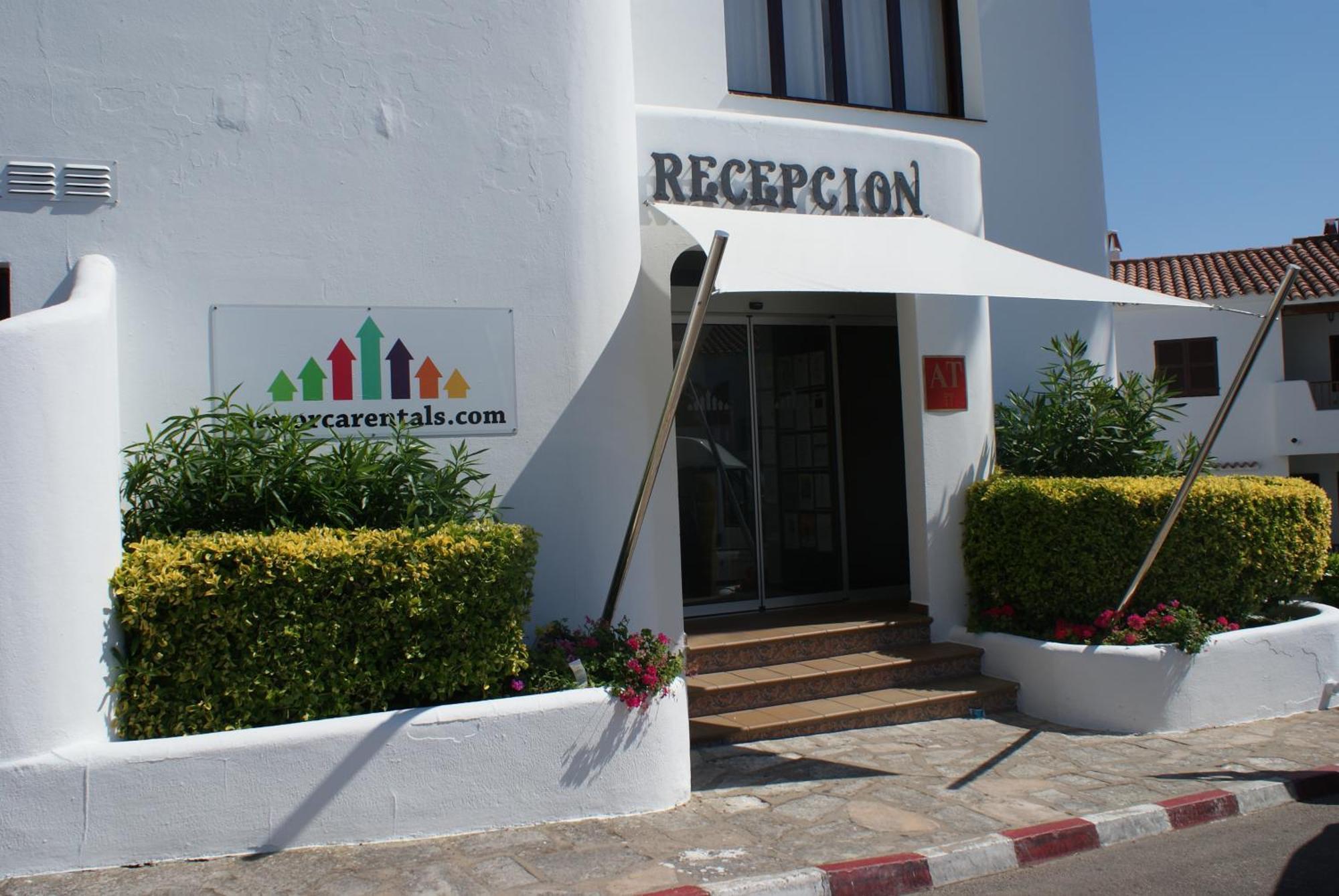Apartamentos Son Bou Gardens By Menorcarentals Екстер'єр фото